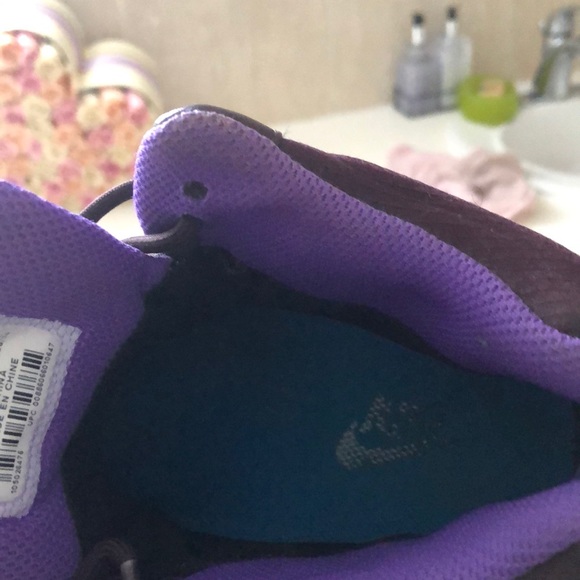 Nike - Picture 6 of 8